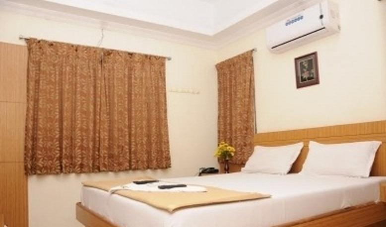 Sakthi Park Inn Chennai Exteriör bild